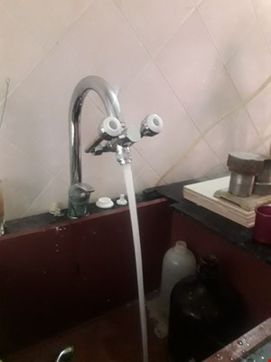 چشم شوی اضطراری استنلس استیل آزمایشگاهی