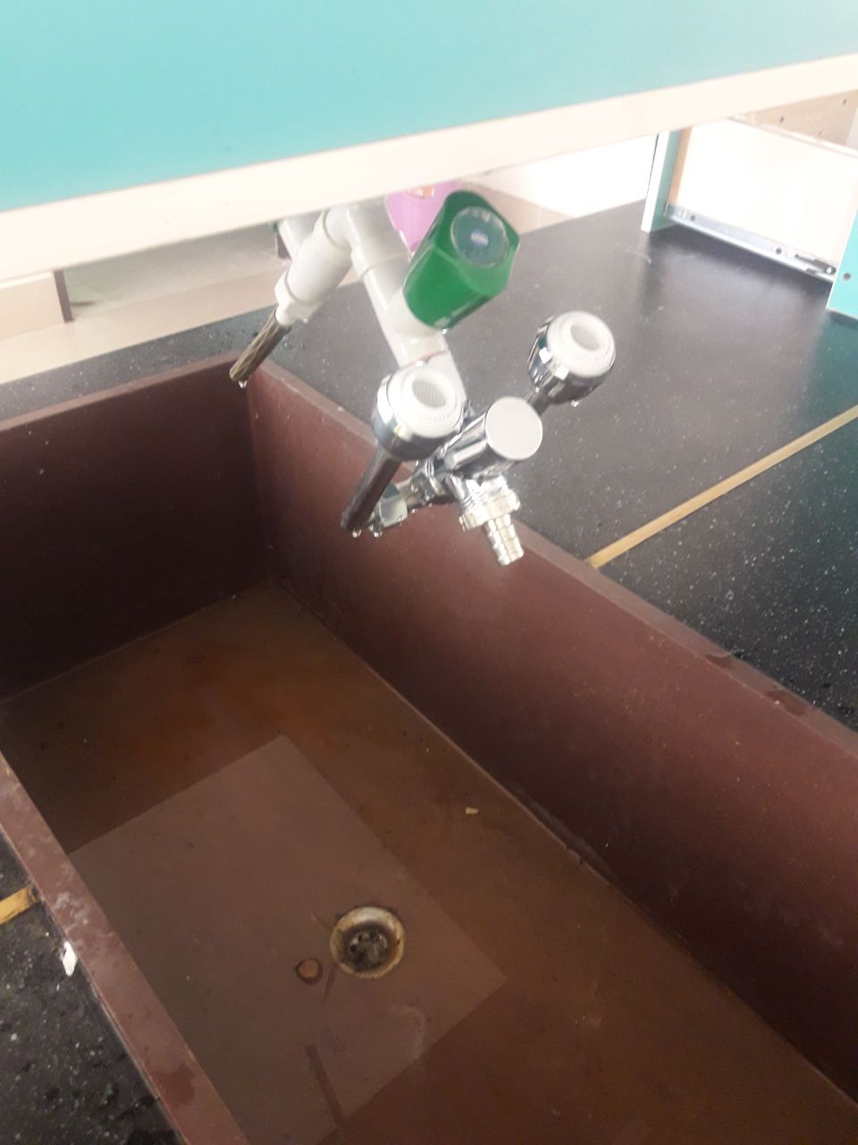 آزمایشگاهی